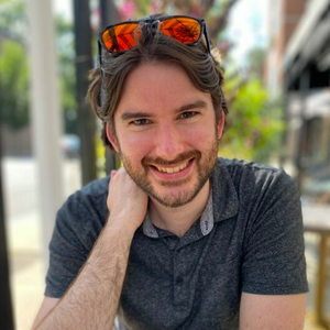 Headshot of Eric Cueny